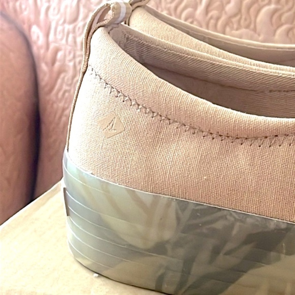 Brand New Sperry Crest Vibe Platform Sneakers Beige Green Leaf Tropical Neutral - Picture 6 of 16